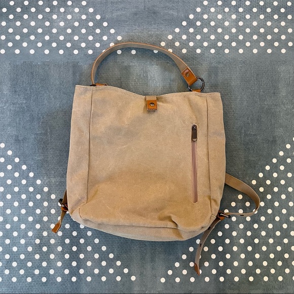 Convertible Canvas Bag/Backpack new without tags - Picture 2 of 16